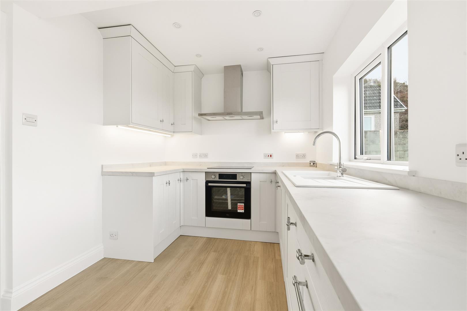 Graig-Y-Coed, Penclawdd, Swansea, SA4 3RL